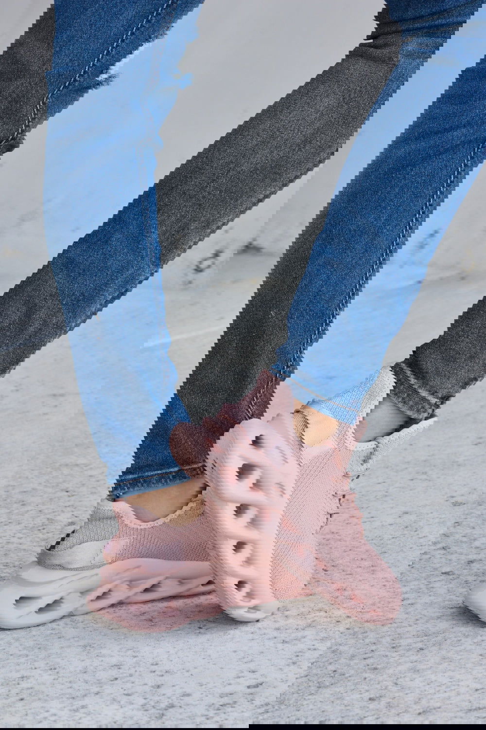 Forever Link Mesh Breathable Platform Athletic Shoes himalipasal