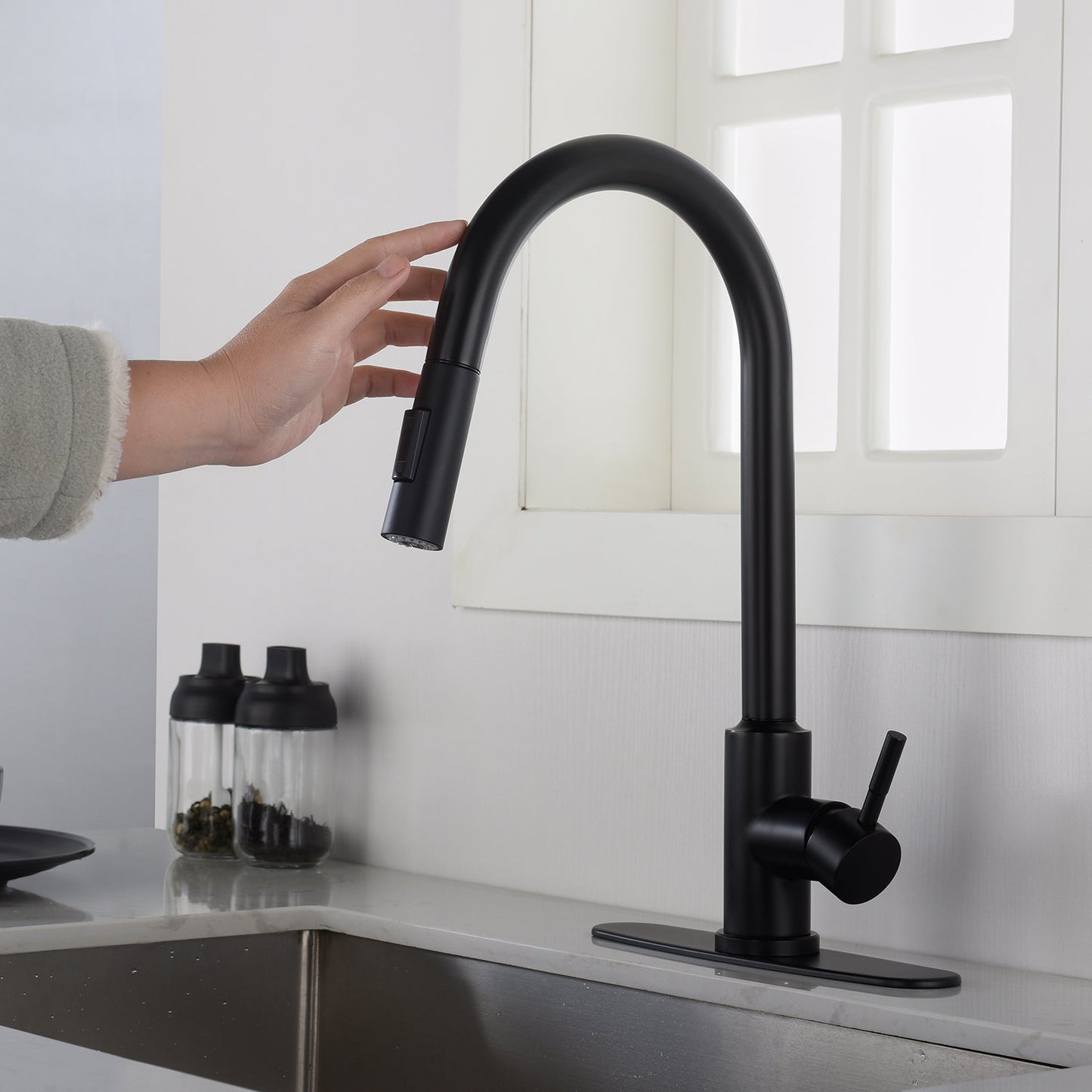 Touch Kitchen Faucet with Pull Down Sprayer himalipasal