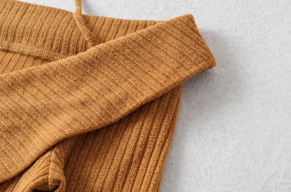 Spring Knitted Three Button Flanging Off Neck Halter Off Shoulder One Step Dress Short Dress