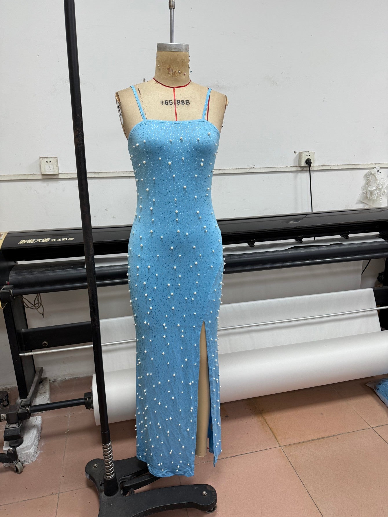 Women Sexy Sling Slim Dress Solid Color Pearl Dress