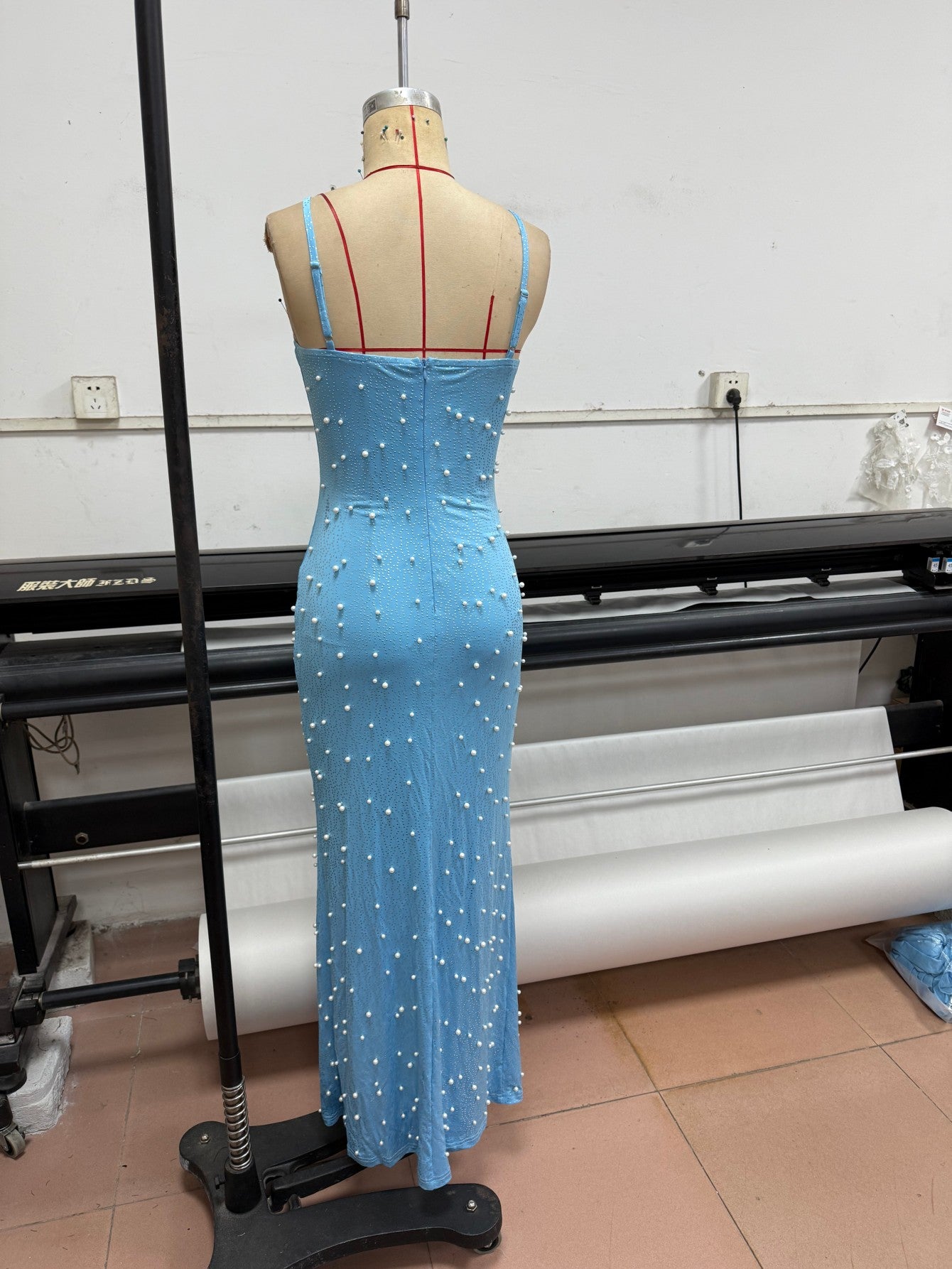 Women Sexy Sling Slim Dress Solid Color Pearl Dress