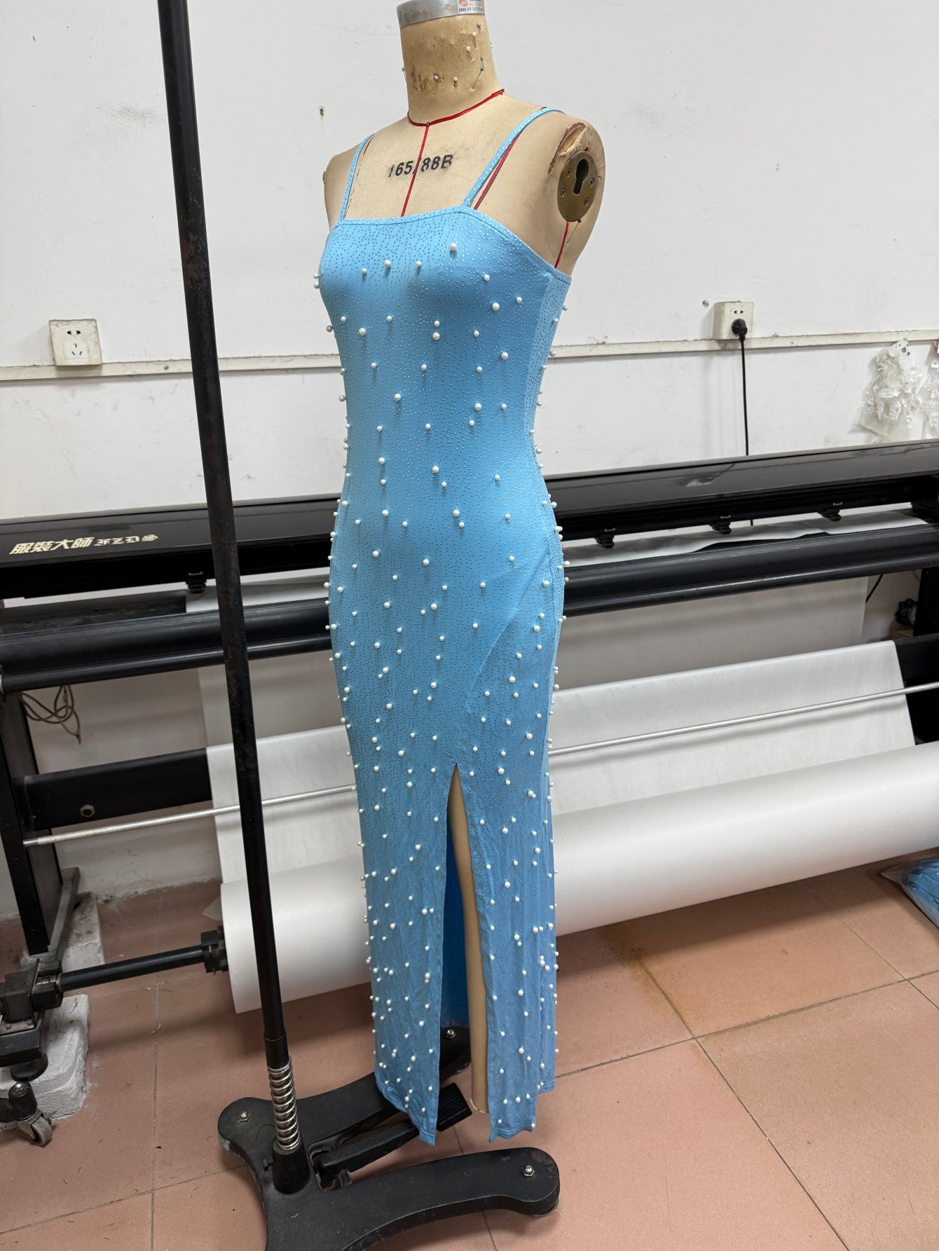 Women Sexy Sling Slim Dress Solid Color Pearl Dress