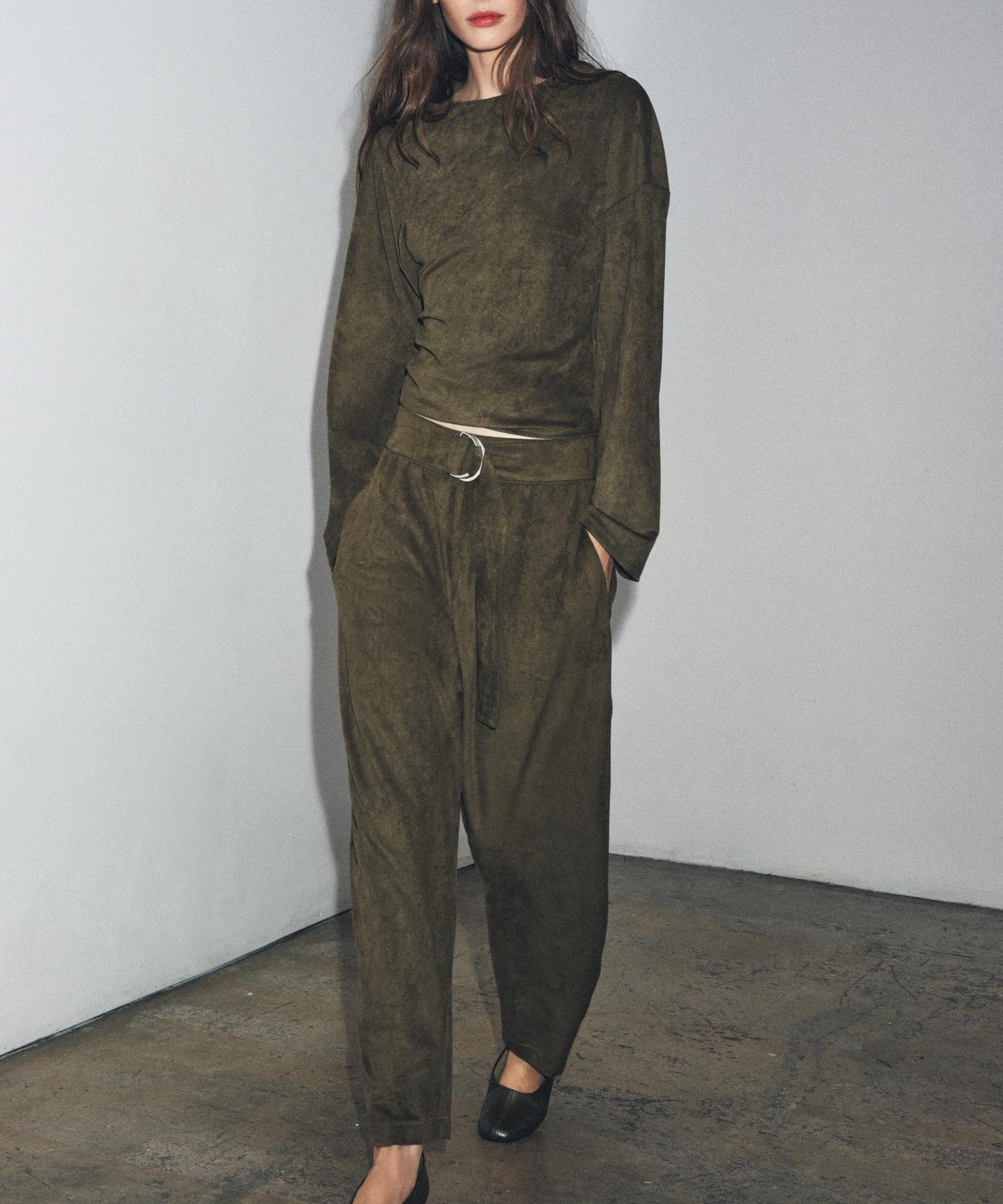 Women Clothing Waist Pleated Suede T shirt Top Belt Pants Suit Women