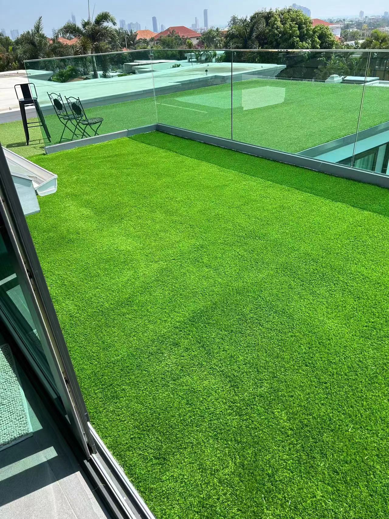 2FTX10FT Outdoor Artificial Grass Runner Rug, Thick Realistic Fake Grass Roll Decor Patio Balcony Garden Lawn, Dog Pets Turf Drain Mat, 1.38" Pile Height himalipasal