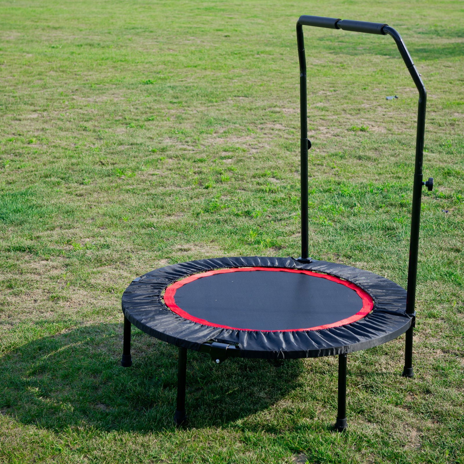 40 Inch Mini Exercise Trampoline for Adults or Kids Indoor Fitness Rebounder Trampoline with Safety Pad Max. Load 300LBS himalipasal