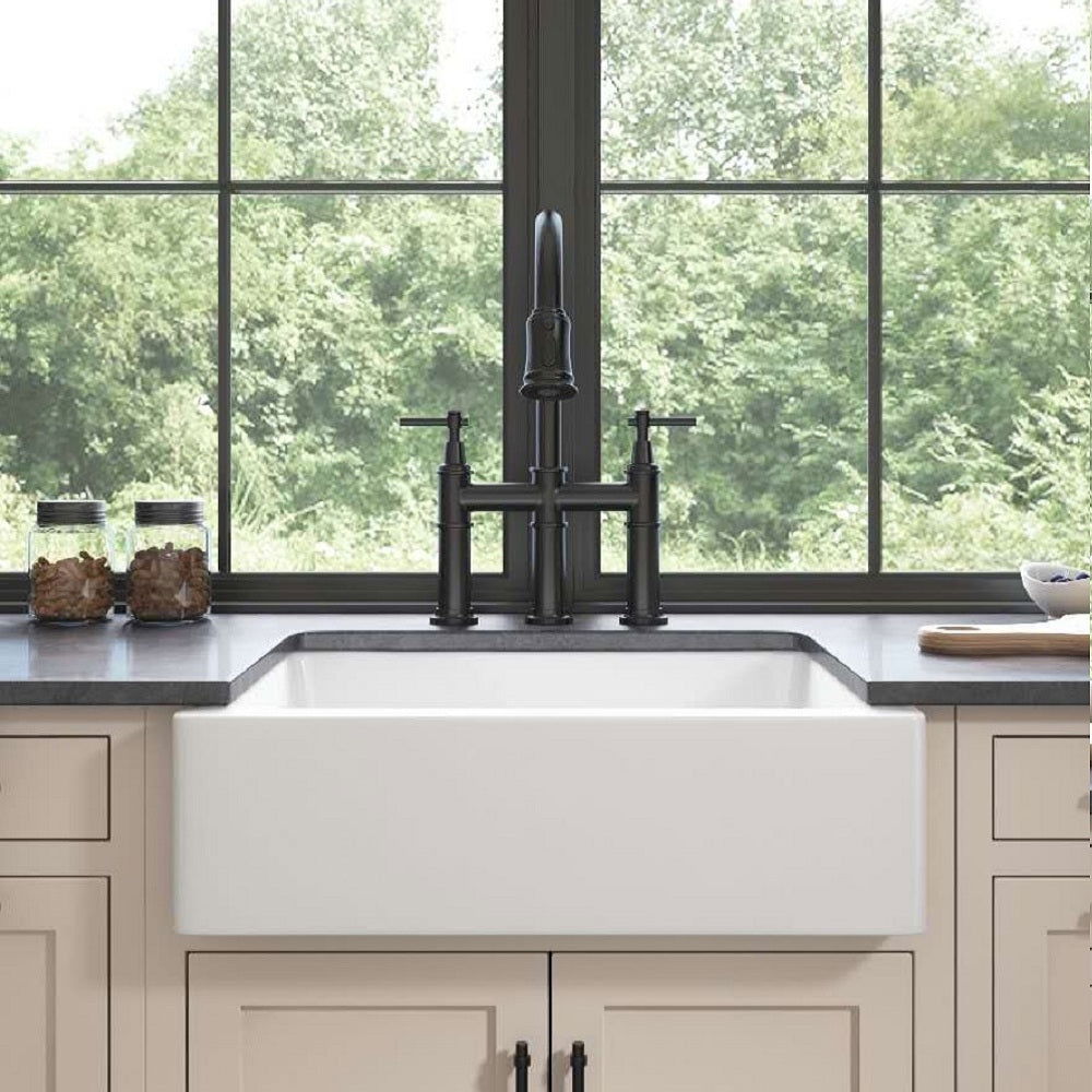 Bridge Kitchen Faucet with Pull-Down Sprayhead in Spot himalipasal