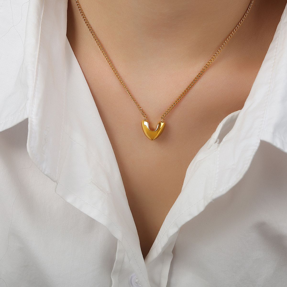 Gold-Plated Heart Pendant Necklace himalipasal