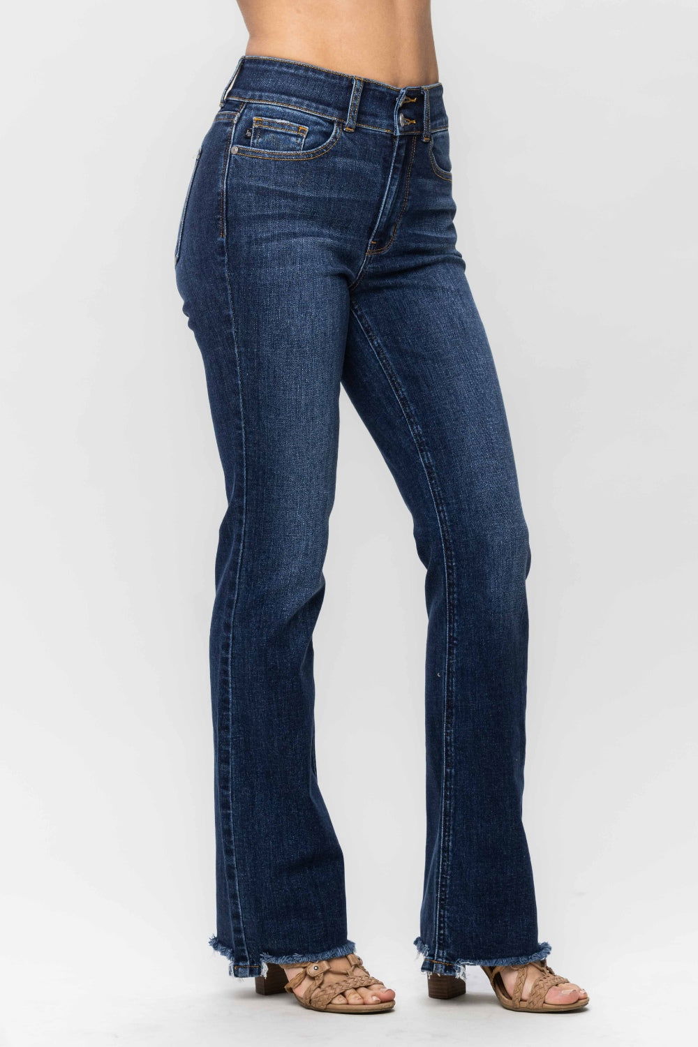 Judy Blue Full Size Frayed Hem Bootcut Jeans himalipasal