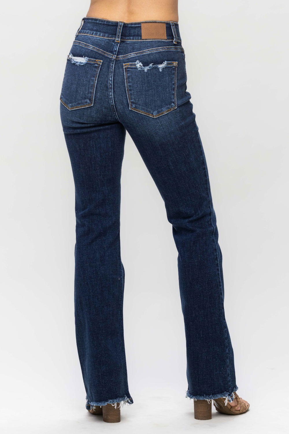 Judy Blue Full Size Frayed Hem Bootcut Jeans himalipasal