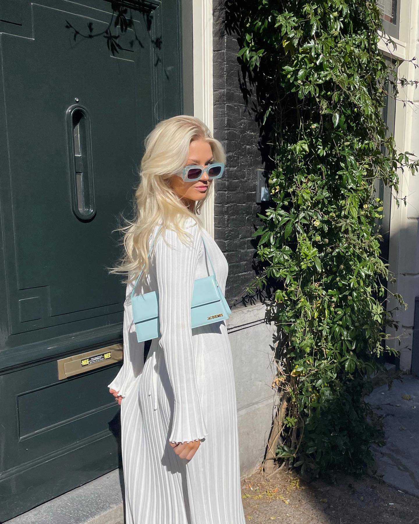 Autumn Winter Knitted Dress Casual Waist Tight V Neck Big Pit Stripe Slimming Knitted Maxi Dress Women