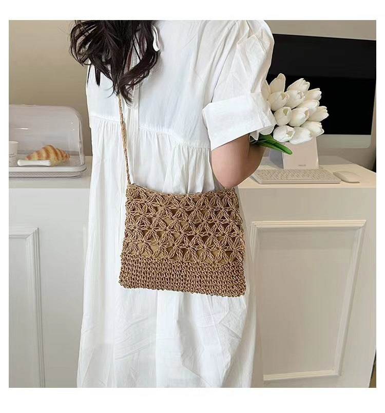 Crossbody Straw Bag Hollow Out Cutout Floral Straw Bag Woven Bag Vacation Beach Bag Change Mobile Phone Bag