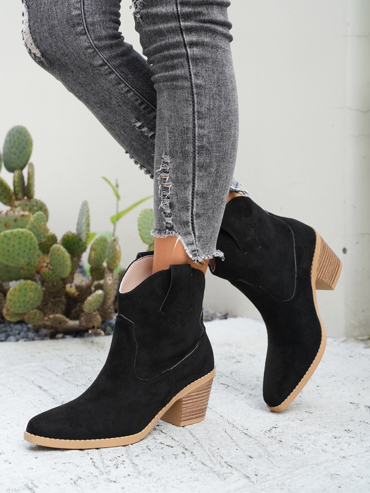 Women Boots Retro Pointed Low Top Frosted Suede Viscose Shoes Martin Boots