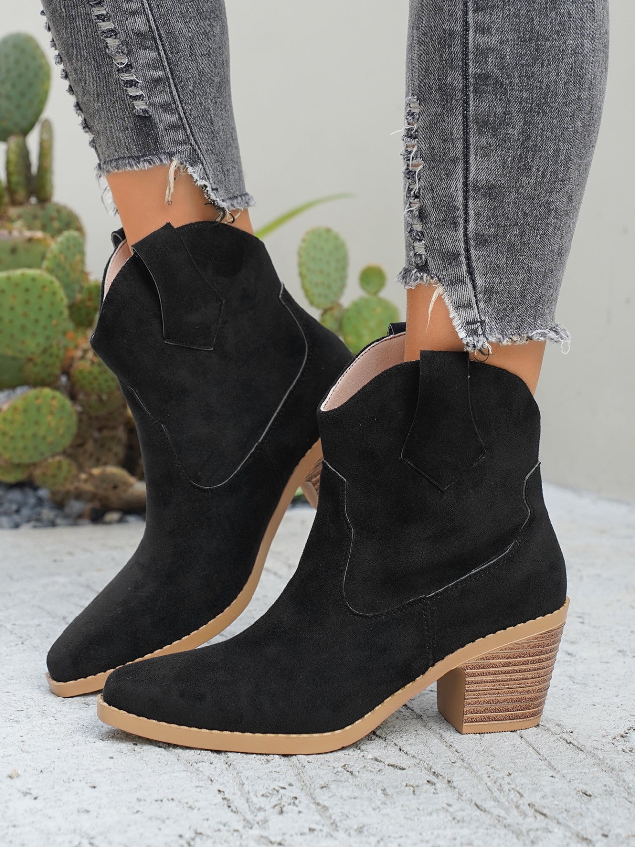 Women Boots Retro Pointed Low Top Frosted Suede Viscose Shoes Martin Boots