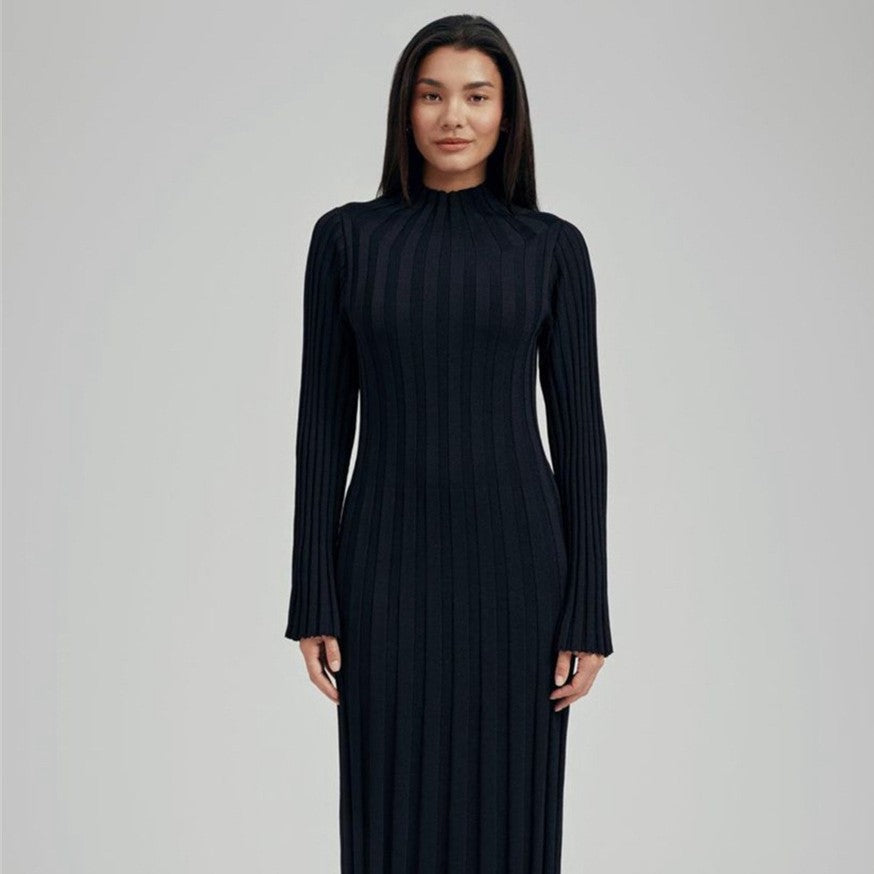 Autumn Winter Knitted Dress Casual Waist Tight round Neck Large Pit High Collar Slimming Knitted Maxi Dress for Women