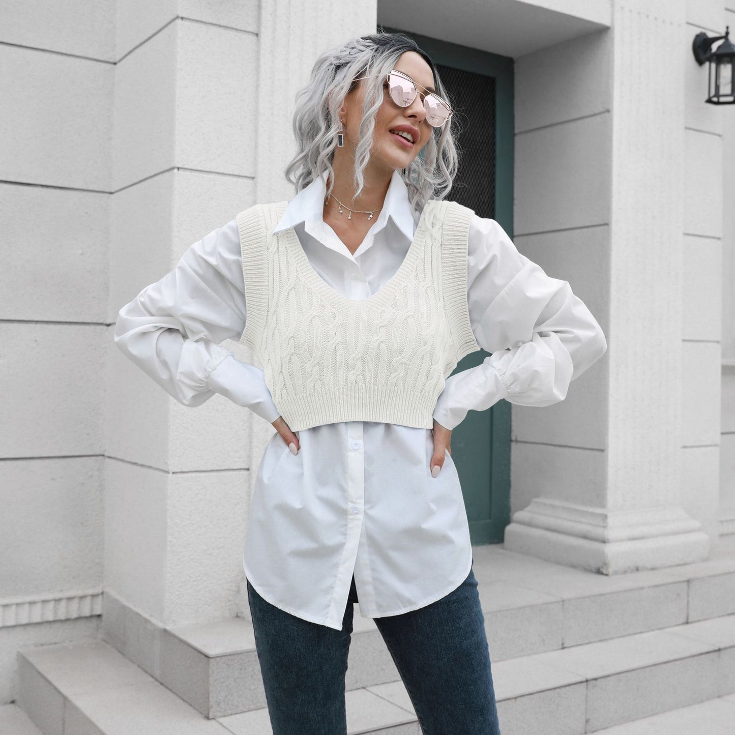 Twist V-neck Short Vest Sweater Women Short Vest Autumn Winter Outer Wear Inner Wear Knitwear Sweater