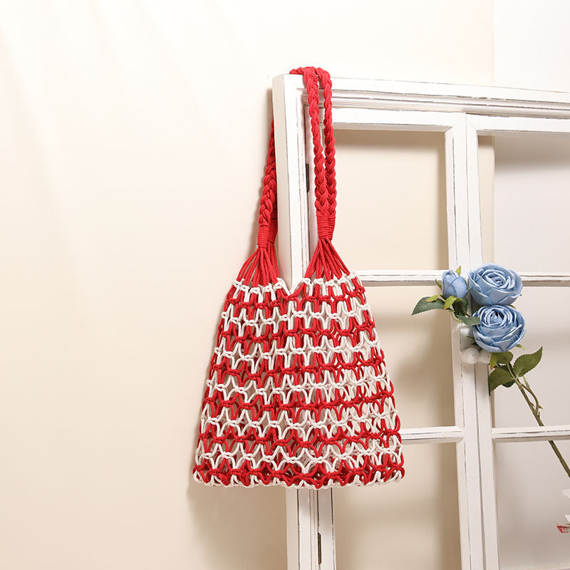 Summer Straw Woven Bag With Lace Up Pattern Suitable For Women Beach Vacation Beach Bag