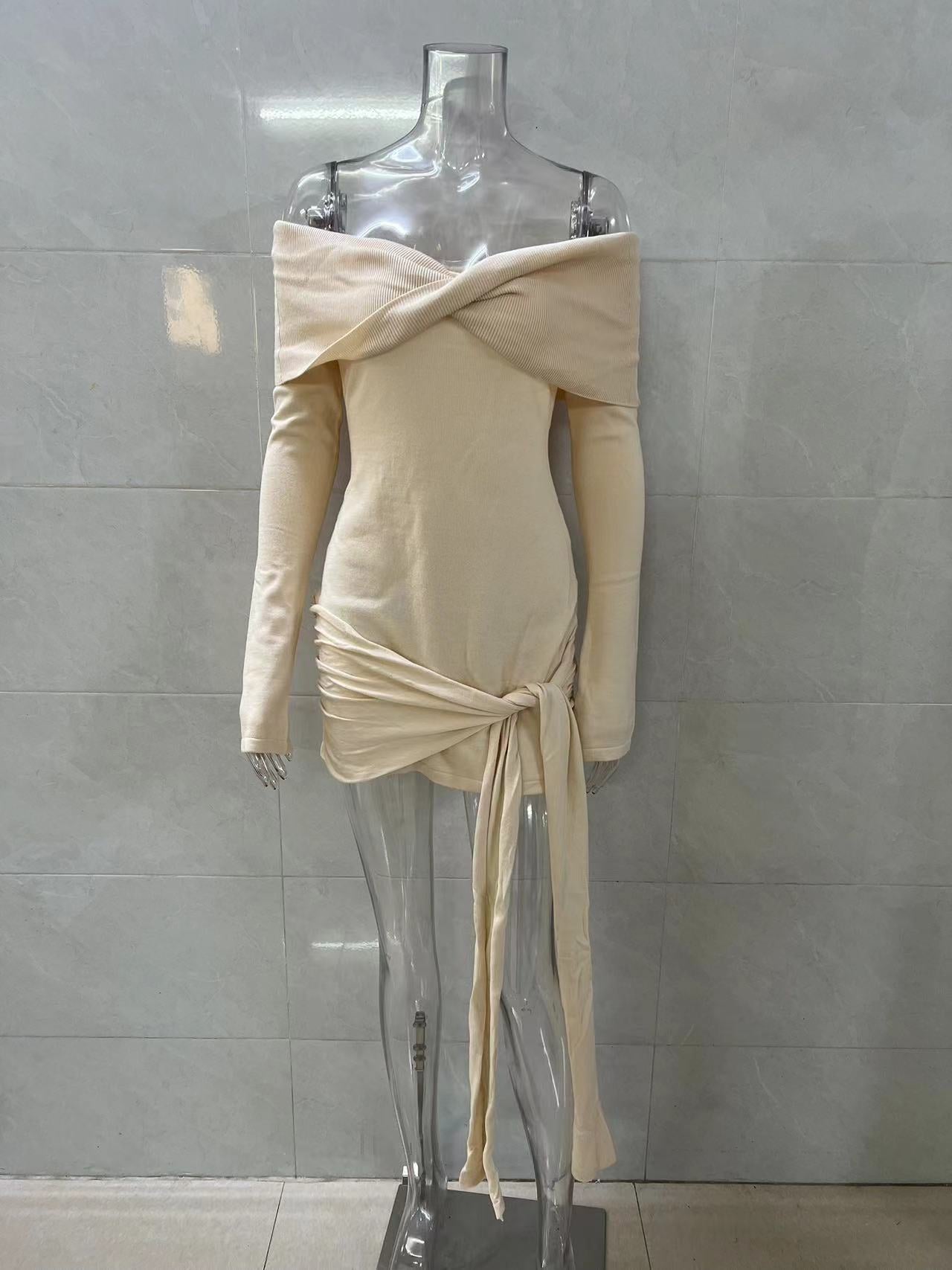 Woolen Women Clothing Sexy Strapless Long Sleeve Lace up Knitted Dress Short for Women