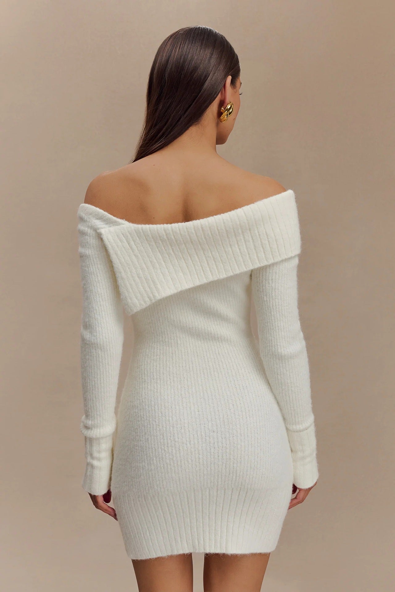 Autumn Winter Sweater Dress Women Long Sleeved off Neck Knitted Tight Graceful Short Dress