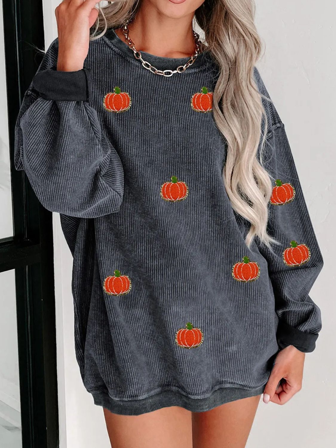 Pumpkin Round Neck Long Sleeve Sweatshirt himalipasal