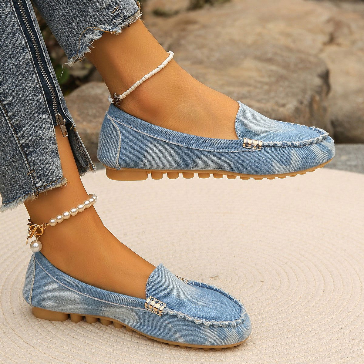 Round Toe Flat Loafers himalipasal