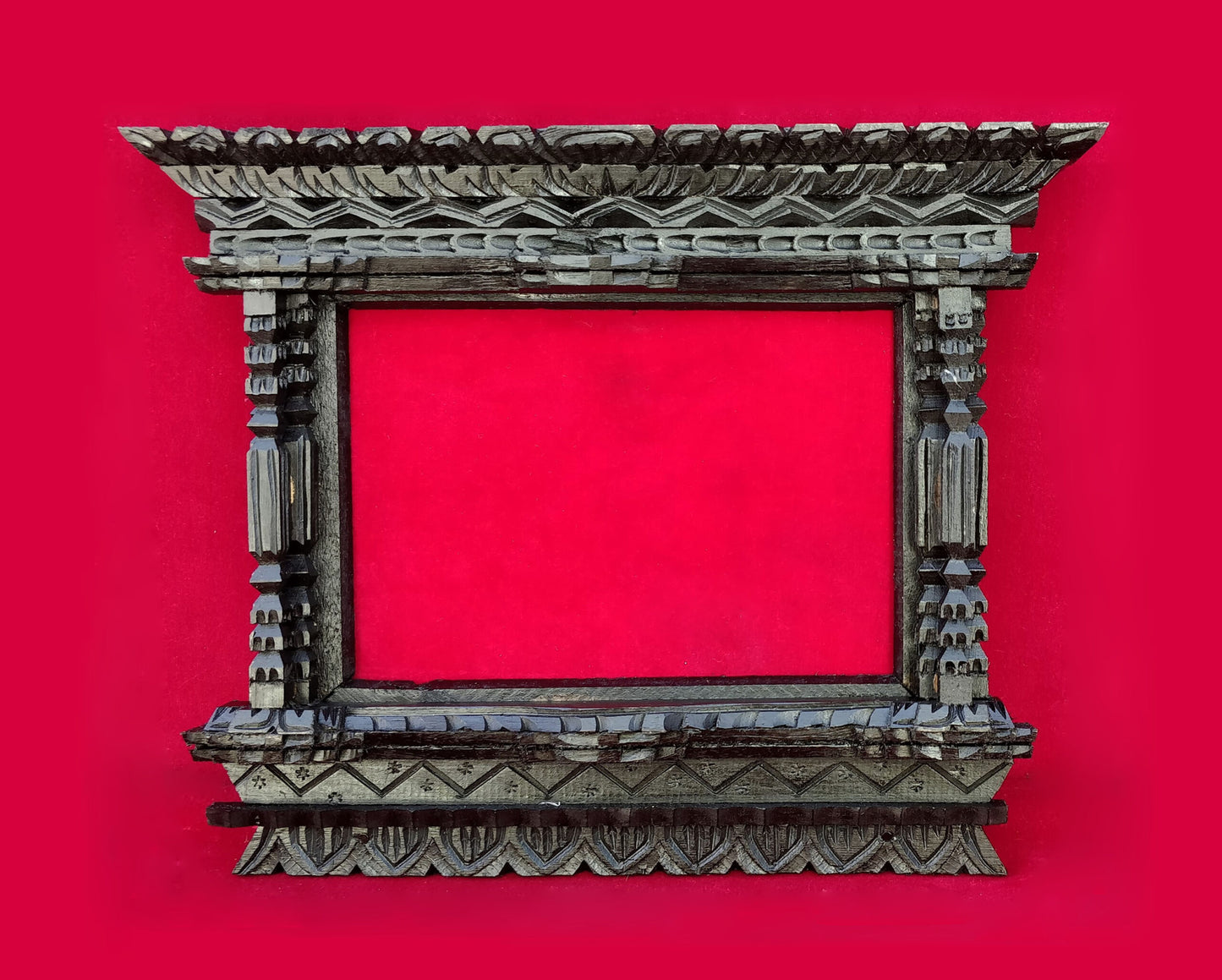 Wooden Carved Photo Frame himalipasal