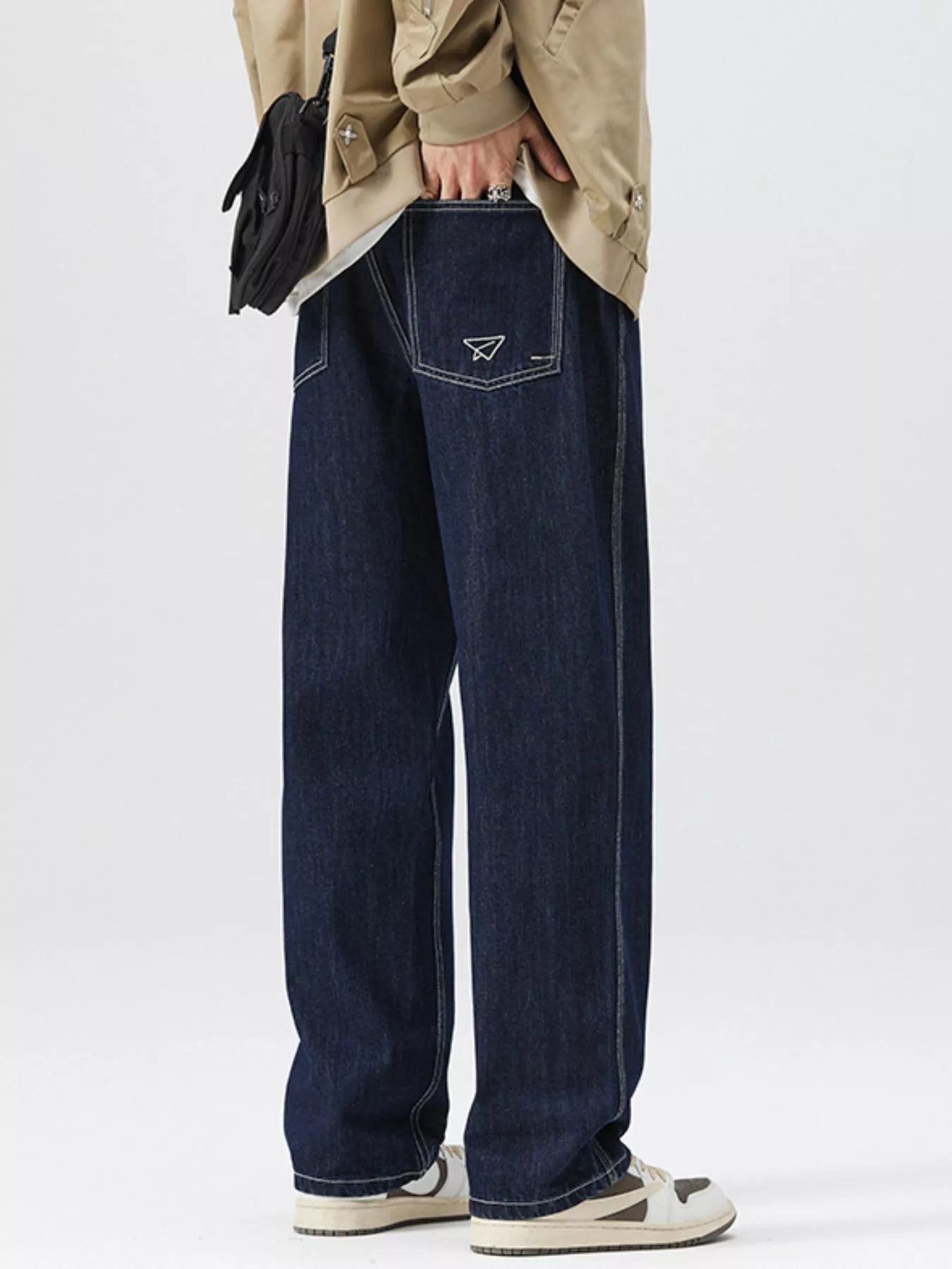 e93b333b-1885-439c-97b9-2230cbb2cc5c-Max-Origin